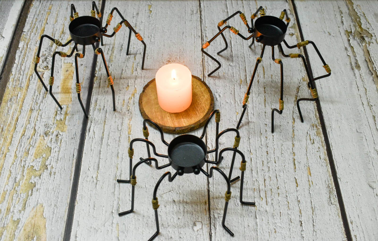 Christmas Candle Holders, Standing Iron Metal Christmas Decorations, Rust-Proof Set of 3 Spider Candle Holder